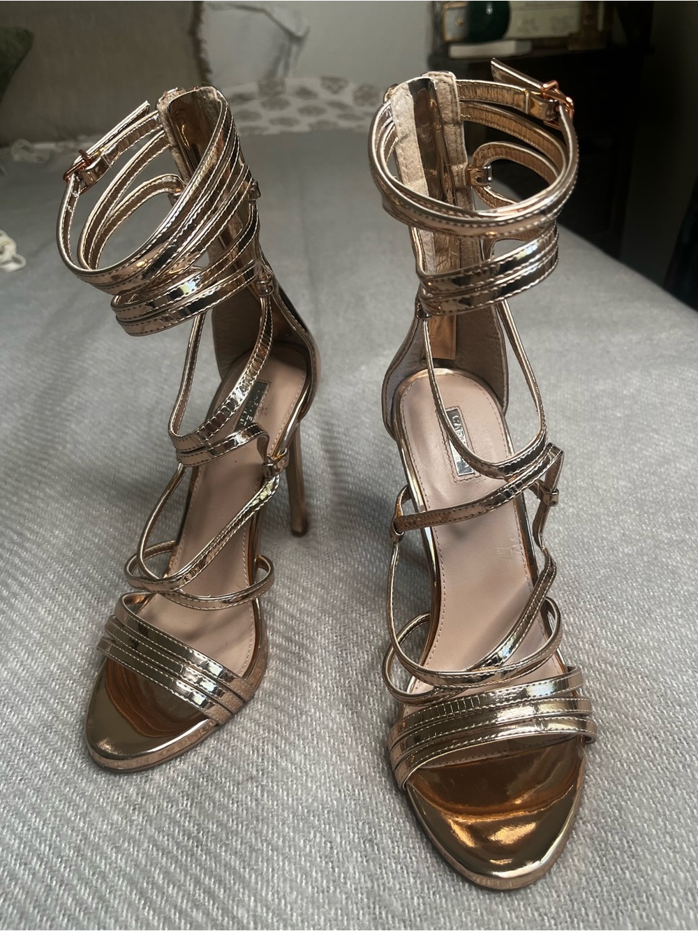 Carvela Metallic Rose Gold Strappy Heels Sandals Caged Stilettos Gladiator Sz 5